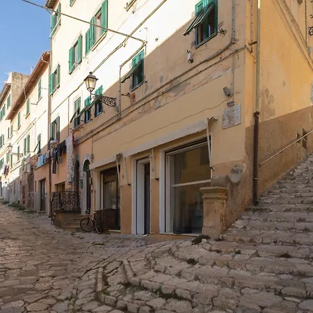 Appartement Napoleon's Centro Storico Porto A Piedi Ac Portoferraio